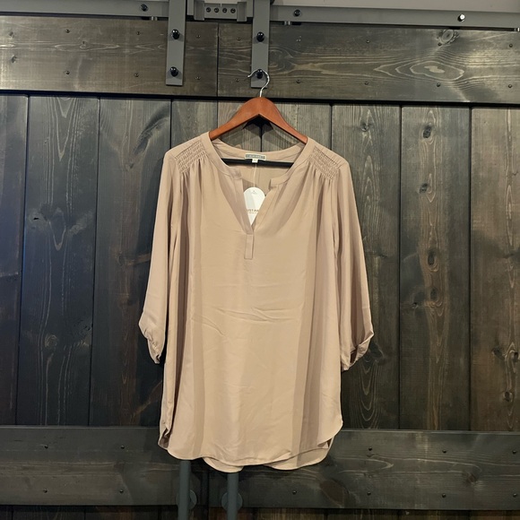 Pleione Brown Tunic with Batwing Sleeves and Relaxed Fit - Picture 9 of 13